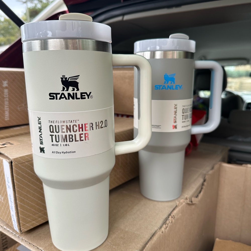 Stanley Gray and Light Gray Tumblers - Picture 2 of 5